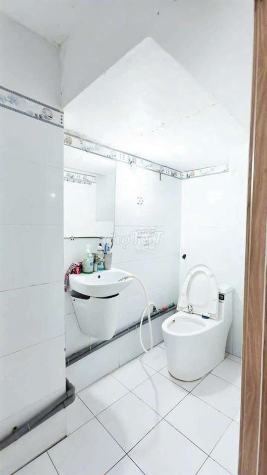 CHO THUÊ NHÀ MẶT TIỀN KD, TRẦN HƯNG ĐẠO, TÂN PHÚ,5×22M, 23TRIEU