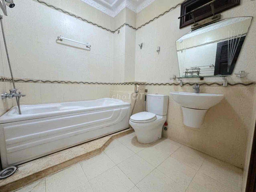 STUDIO - BAN CÔNG - Full nội thất