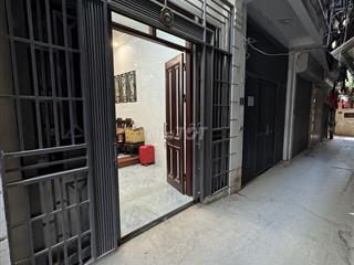 Nhà Riêng 766 La Thành  60m² x4 Tầng – Ô Tô Đỗ Sát Cửa – Nội thất Mới]