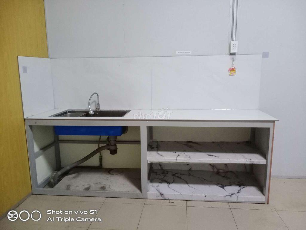 Cho thuê mặt bằng kinh doanh nguyên căn 