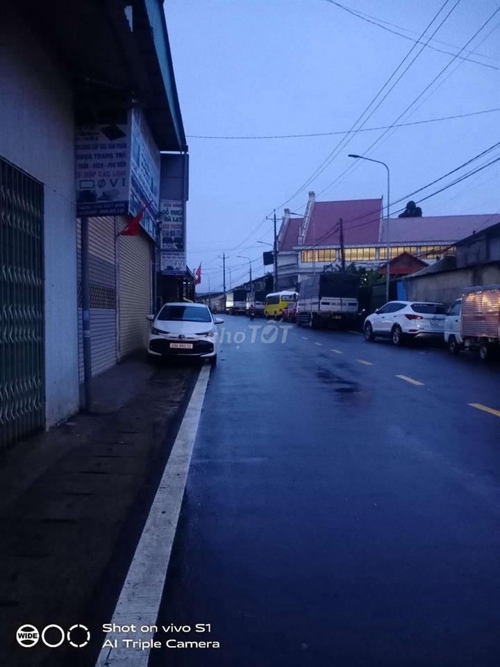Cho thuê mặt bằng kinh doanh nguyên căn 