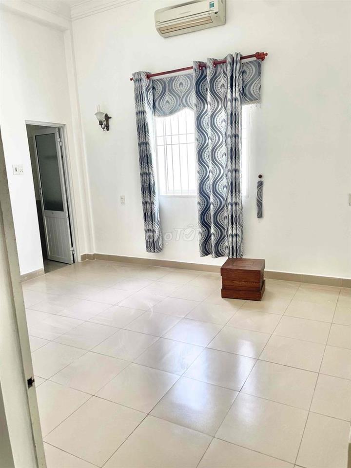 Cần tiền trả nợ vc em bán nhà Trần Đình Long