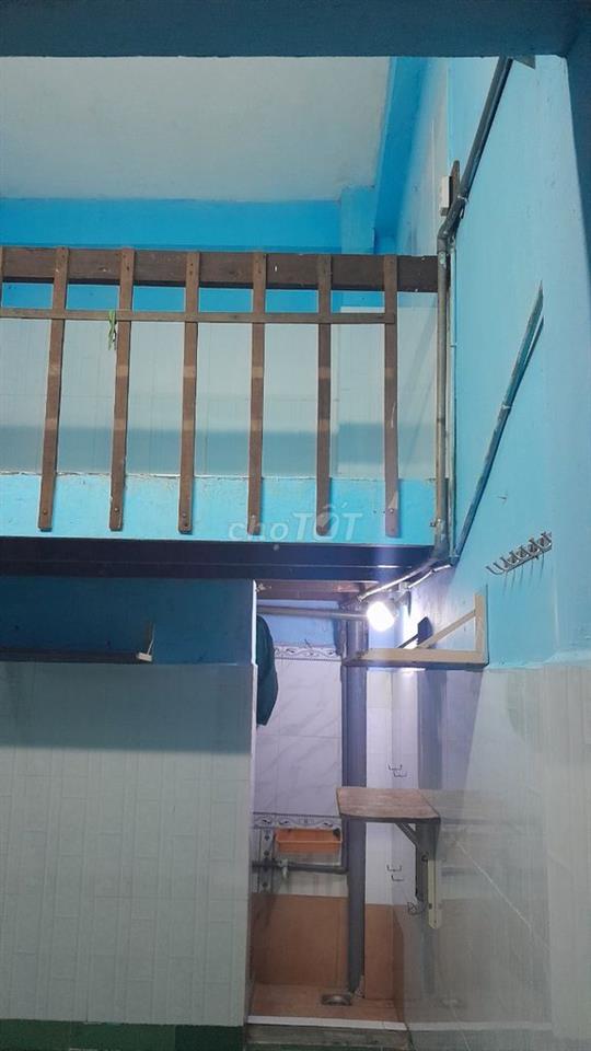 Phòng trọ khu vực an ninh, phòng sạch mới, sử dụng nước máy.
