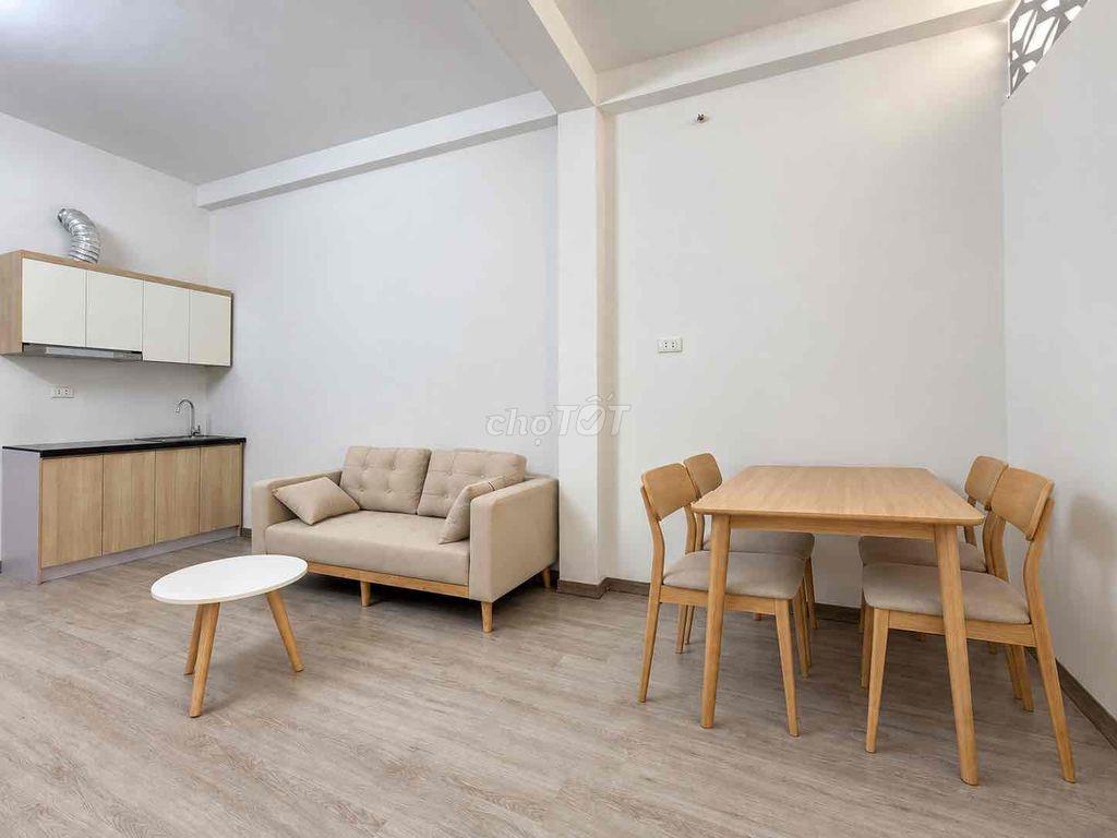 CHDV 1 ngủ + 1 phòng khách mặt đường Minh Khai