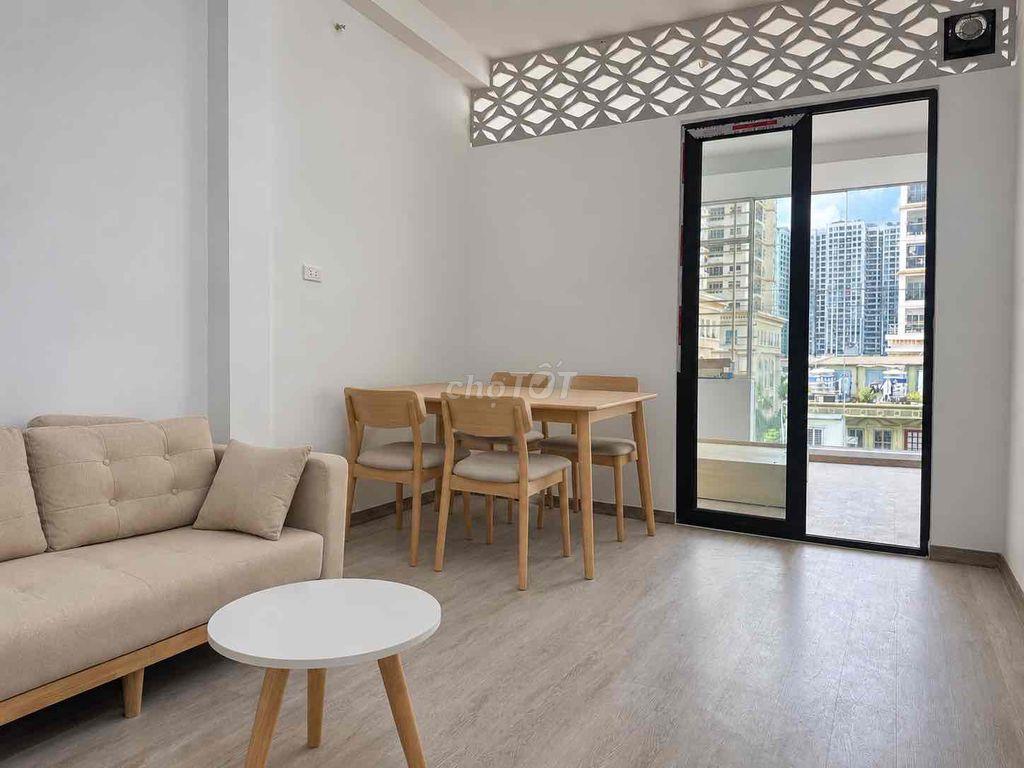 CHDV 1 ngủ + 1 phòng khách mặt đường Minh Khai