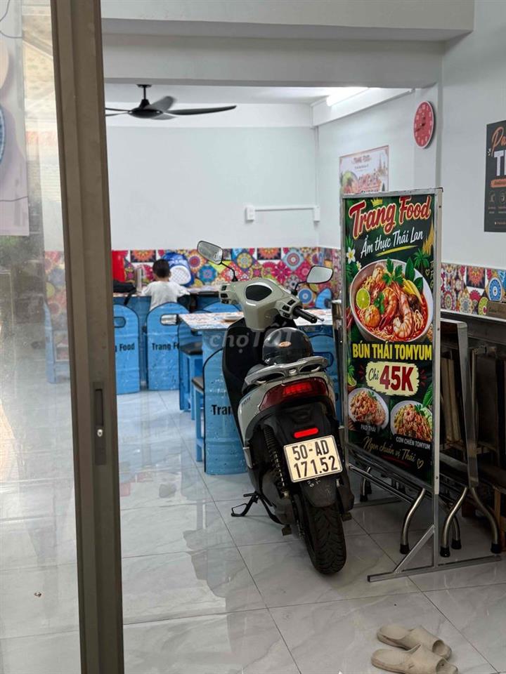 bán nhà mặt tiền chung cư lạc long quân