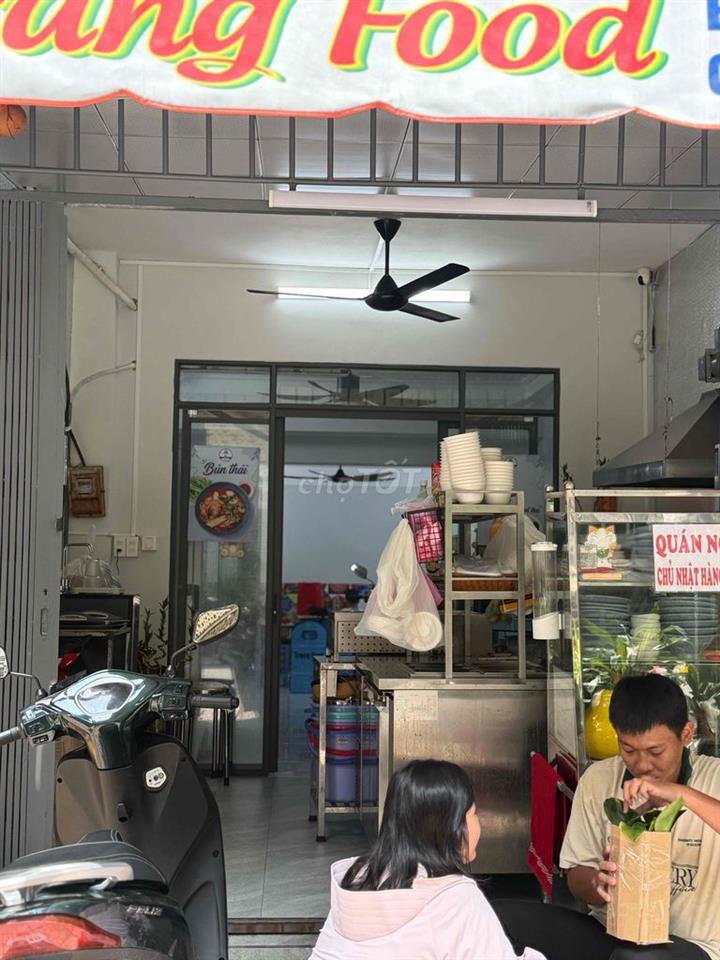 bán nhà mặt tiền chung cư lạc long quân