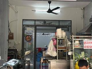bán nhà mặt tiền chung cư lạc long quân