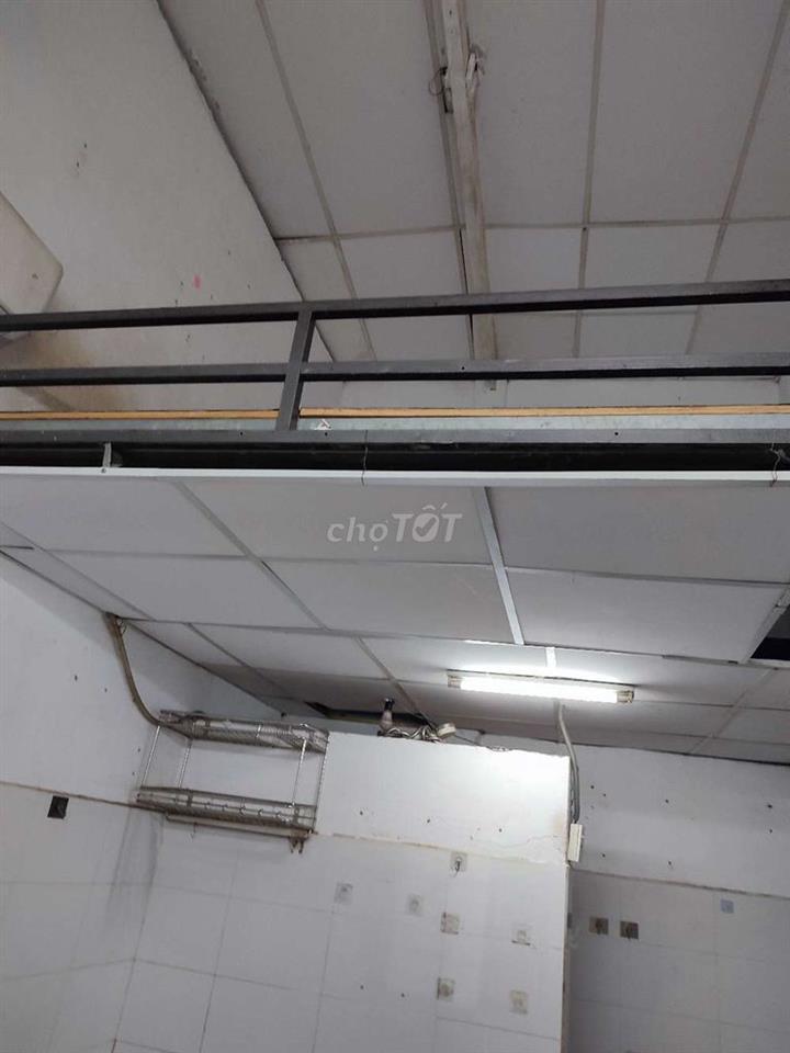 phòng lối đi riêng lạc long quân 