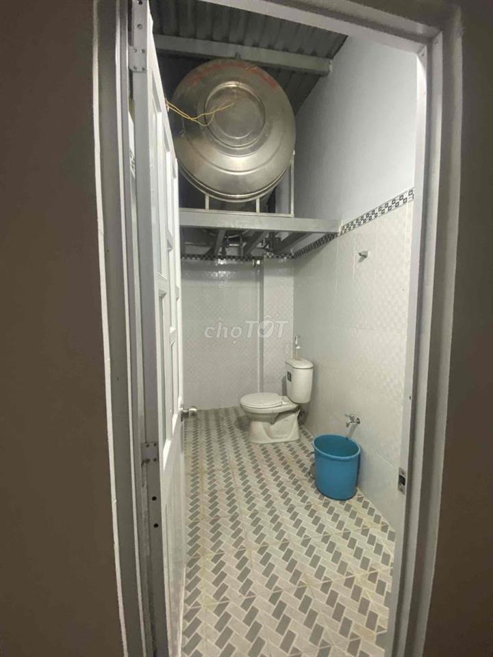 Nhà mặt tiền đường Ngô Quyền 1 gác 1 trệt