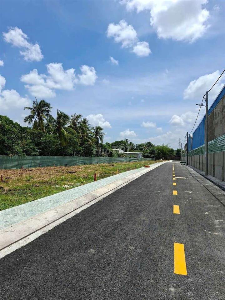 Bán đất mặt tiền APĐ 03 gần chợ Vườn Lài 4×15m full thổ cư chỉ 3,8 tỷ