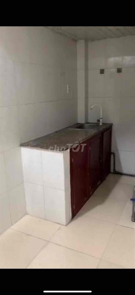 TÌM NỮ Ở GHÉP