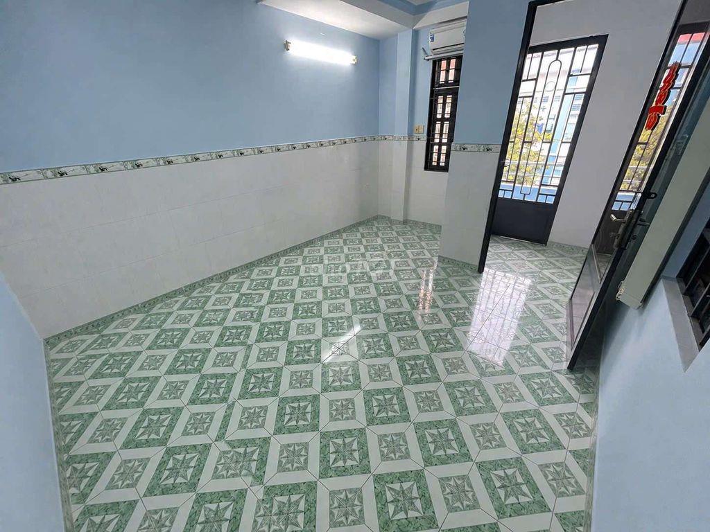 Cho thuê tầng 2 làm lớp dạy học
