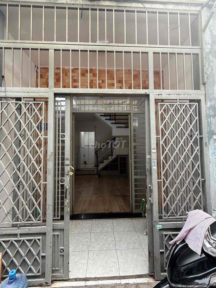 Nhà hẽm 3m Hoà Bình