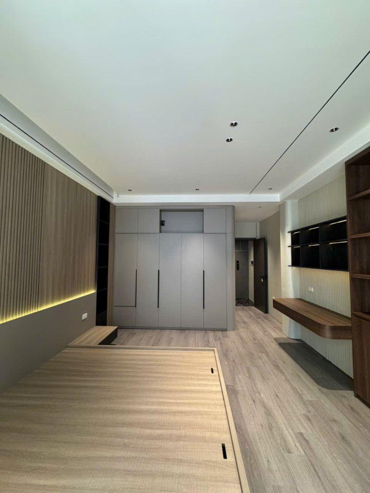 Siêu Phẩm Long Biên, Ô tô vào nhà, Thiết Kế đẹp, 50m x 6 tầng thang máy, Rá cực sốc.
