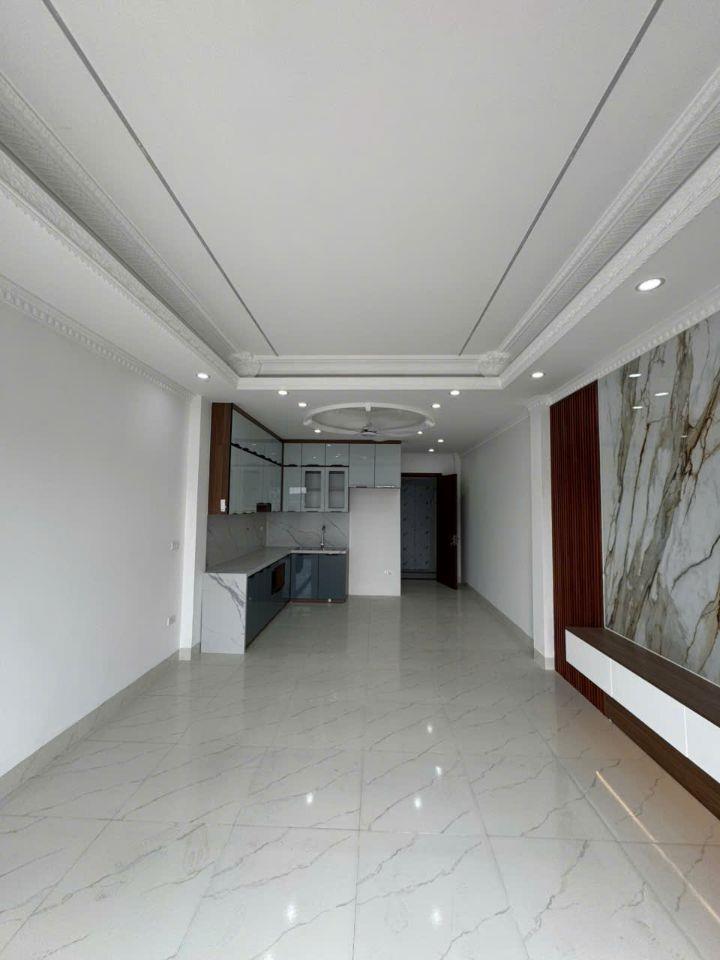 🏠 Bán Nhà Mới Long Biên, Ô Tô vào nhà, 60m x 6 tầng, thang máy, Vài Bước Ra phố, 11 tỷ xíu