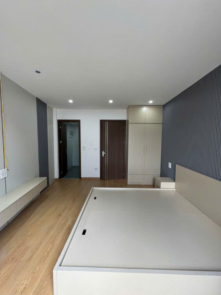 🏭 Hiếm, 5 tỉ xíu, Nhà mới 6 tầng Tại Long Biên, Thiết Kế Duplex Hiện đại Ngõ rộng thoáng