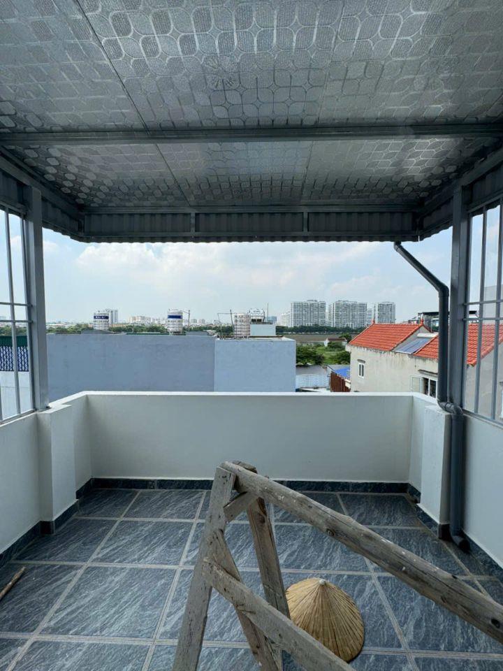 🏭 Hiếm, 5 tỉ xíu, Nhà mới 6 tầng Tại Long Biên, Thiết Kế Duplex Hiện đại Ngõ rộng thoáng