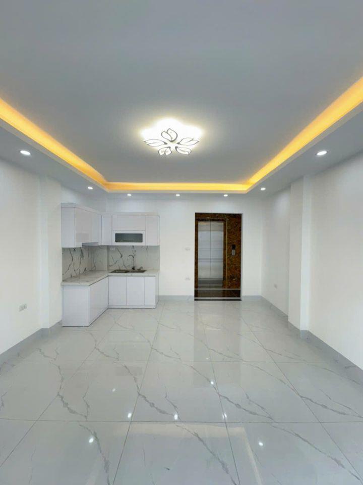 🏠Bán Nhà Phố Việt Hưng - Long Biên, Gần 60m x 6 tầng thang máy, Ô Tô sát nhà, Rá cực rẻ