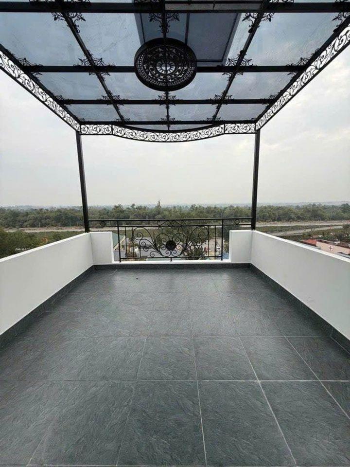 🏠Hiếm, nhỉnh 7 tỉ Nhà Long Biên, Thiết Kế DupLex Hiện đại 45m x 6 tầng Thang máy, Sát Phố