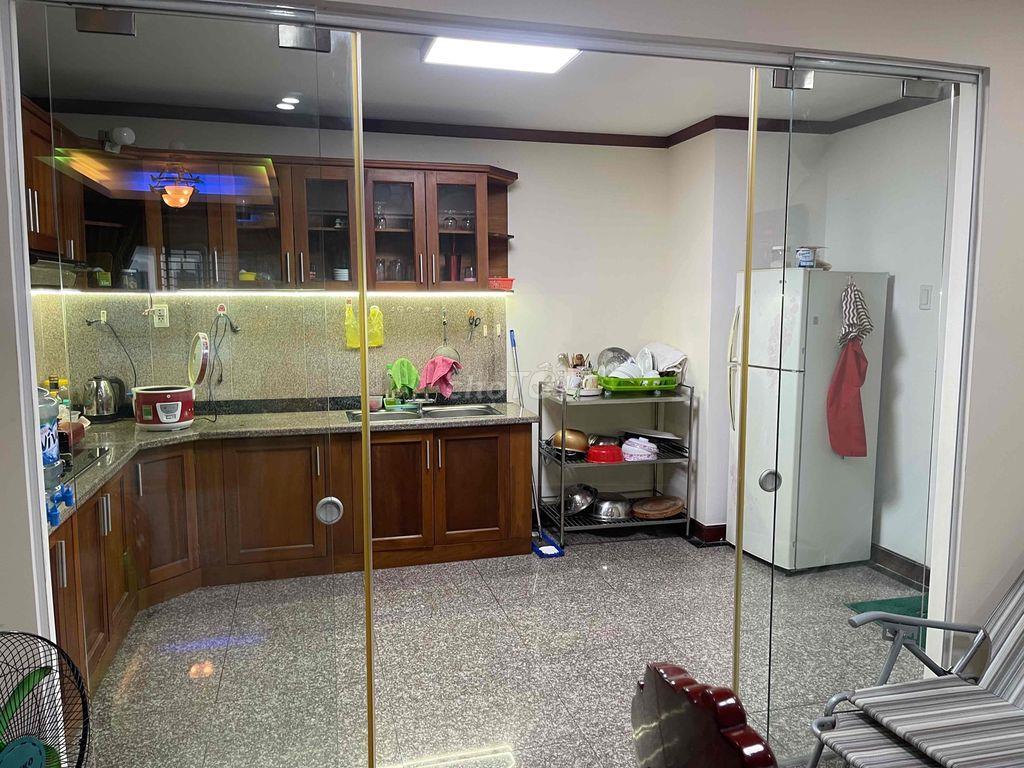 Cho thuê căn hộ Giai Việt - 856 Tạ Quang Bửu , P.Chánh Hưng (P.4,Q.8)