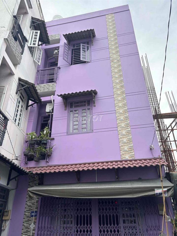 BÁN NHÀ - CHỦ GẤP BÁN - GIẢM 8 LẦN CÒN 4 TỶ