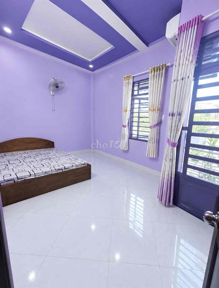 BÁN NHÀ - CHỦ GẤP BÁN - GIẢM 8 LẦN CÒN 4 TỶ