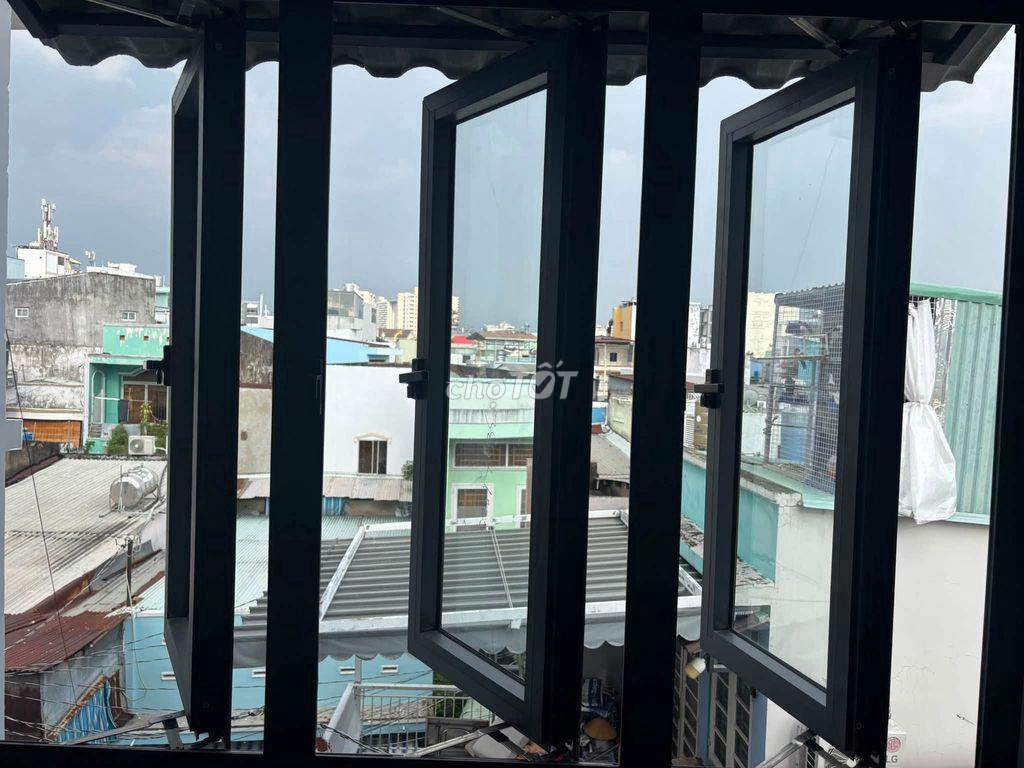NHÀ MỚI TOANH - PHẠM HÙNG - hơn 5 nhẹ