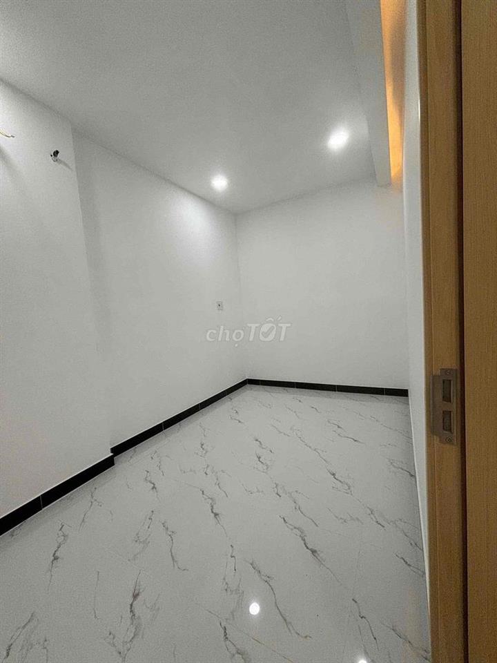 NHÀ Q8 - 3PN rộng - giá chỉ 4tỷ900