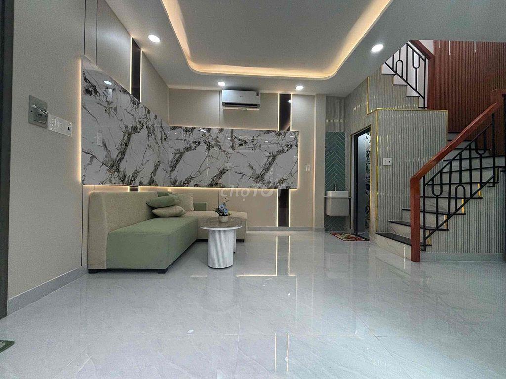 BÁN NHÀ cầu CHÁNH HƯNG Q8