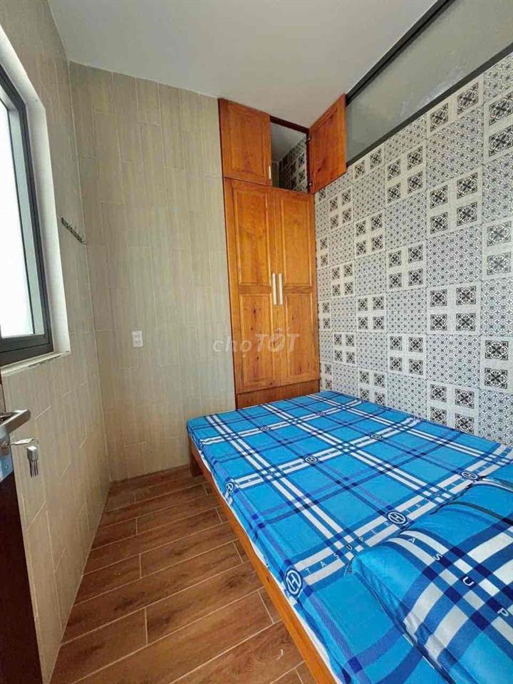 Căn Hộ 2PN Thang Máy Gần Ngã 4 Hàng Xanh, Giáp Quận 1 & Phú Nhuận