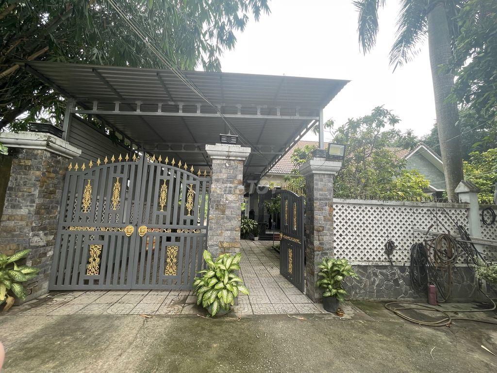 BIỆT THỰ MẶT TIỀN NGUYỄN THỊ LỪA NGỘP CẦN BÁN (SHR)