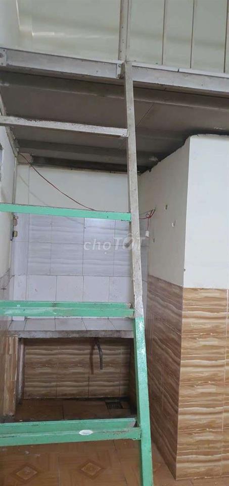 Phòng trọ có gác - gần KCN Tây Bắc