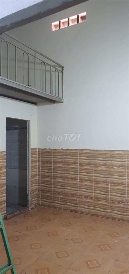 Phòng trọ có gác - gần KCN Tây Bắc