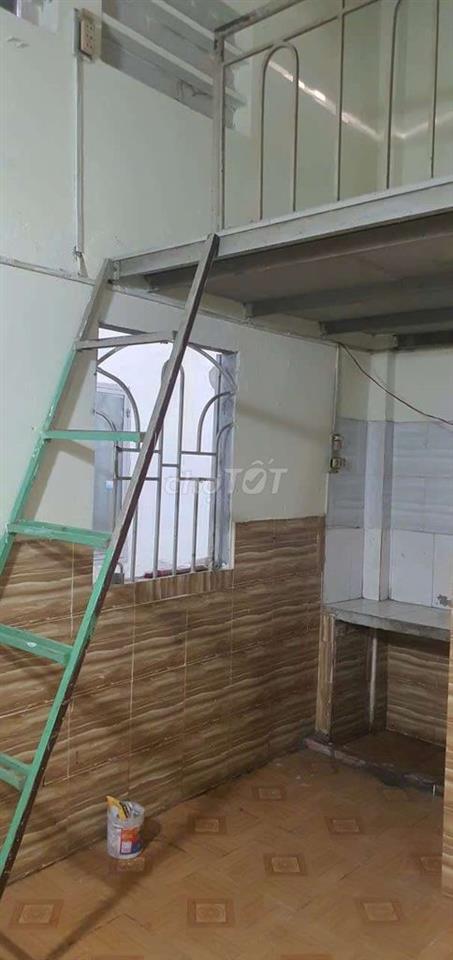Phòng trọ có gác - gần KCN Tây Bắc