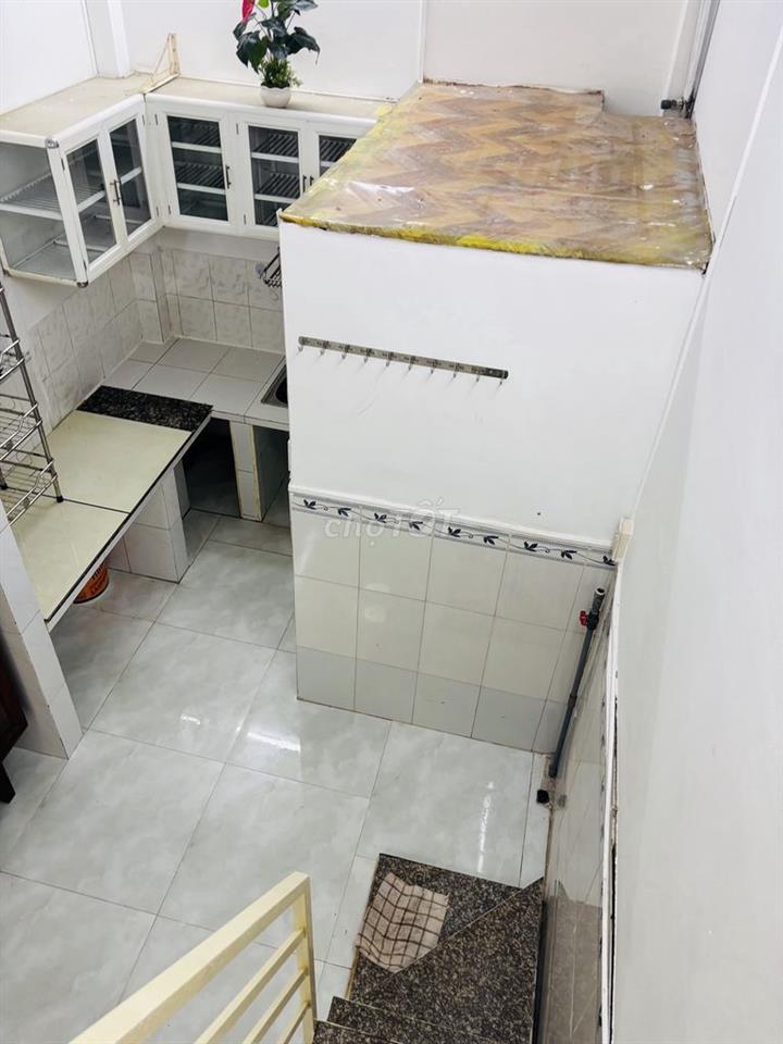 Nhà chính chủ