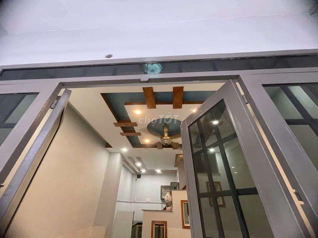 Chín chủ nhà cho thuê Dt 3.8x9m 1 lầu 2pn đường Bùi Quang Là