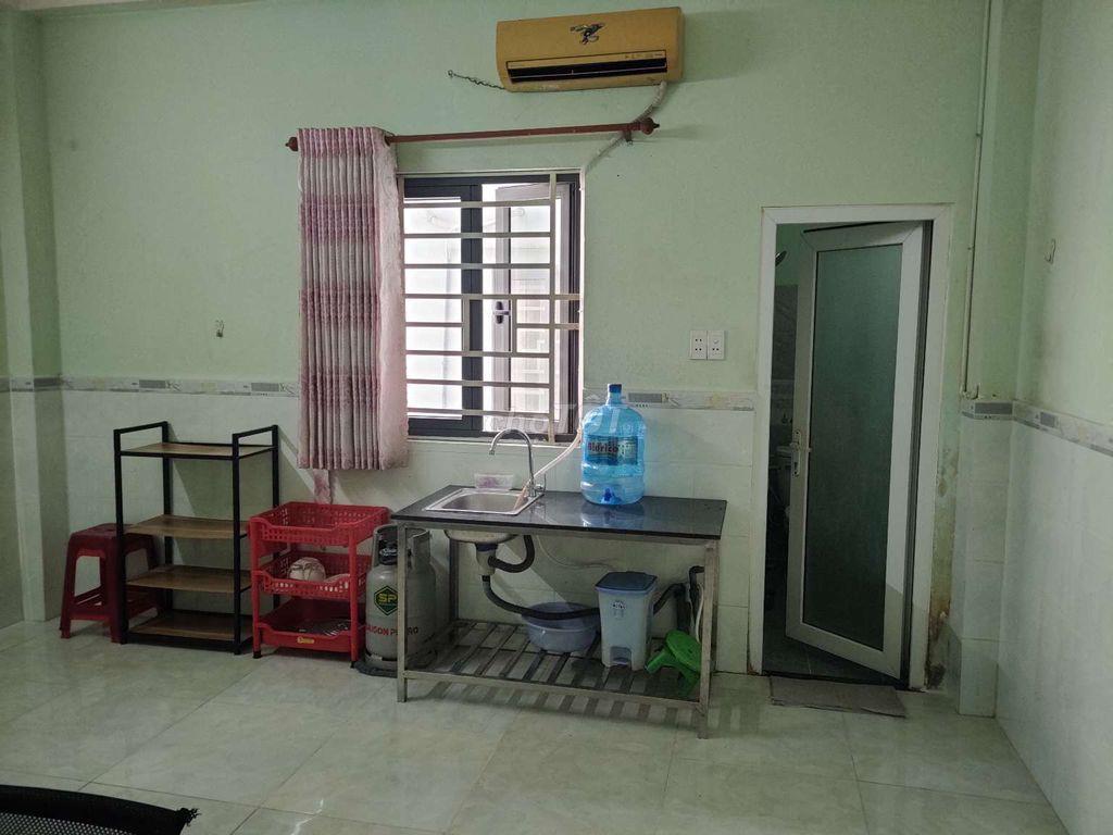 cho thuê phòng trọ mặt tiền chợ phạm văn bạch