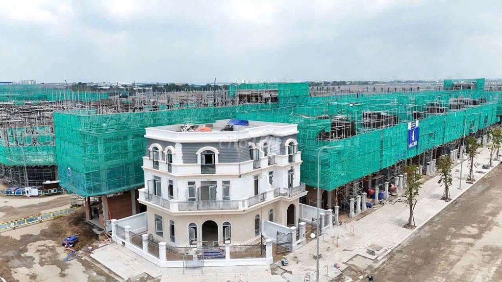 ĐIỂM NHẤN 2 CĂN LIỀN KỀ TL8-89 & TL8-87 – VINHOMES SAIGON PARK