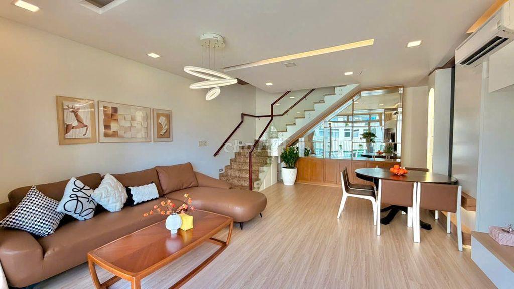 Cần bán Duplex Star Hill PMH Q7, 151m2 3PN 3WC full nt chào bán 14 tỷ