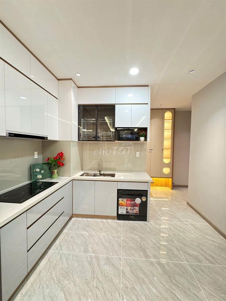 Cần bán căn hộ Sky Garden 1 PMH Q7, 3PN 81m2 full nt cao cấp giá 6,6tỷ
