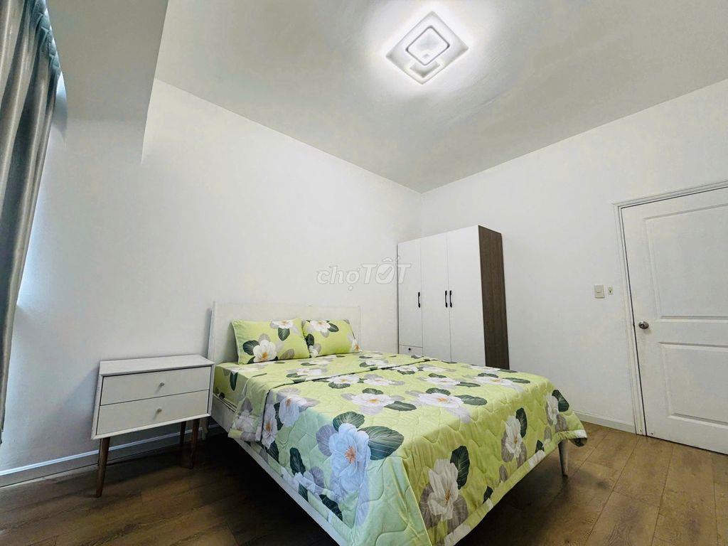 Cho thuê căn hộ Gardencourt 1, PMH Q7. 3PN 147m2 full nt giá 42 tr/th.