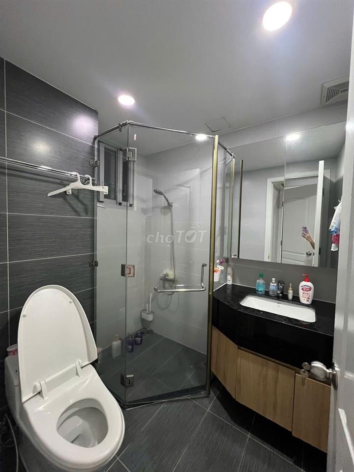 Cho thuê nhanh căn hộ Scenic Valley, PMH Q7, 2PN 2WC nhà đẹp, giá 18tr