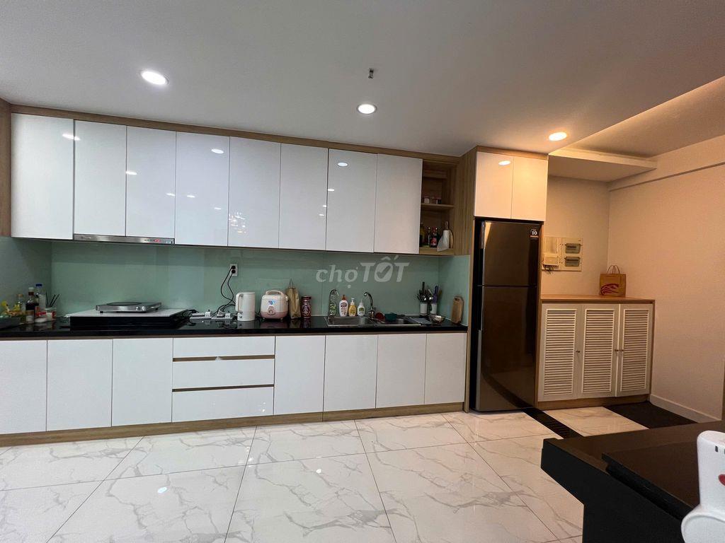 Cho thuê nhanh căn hộ Scenic Valley, PMH Q7, 2PN 2WC nhà đẹp, giá 18tr