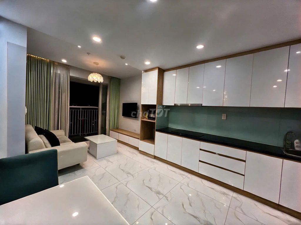 Cho thuê nhanh căn hộ Scenic Valley, PMH Q7, 2PN 2WC nhà đẹp, giá 18tr