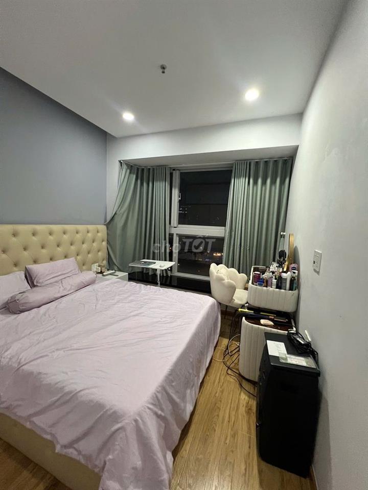 Cho thuê nhanh căn hộ Scenic Valley, PMH Q7, 2PN 2WC nhà đẹp, giá 18tr