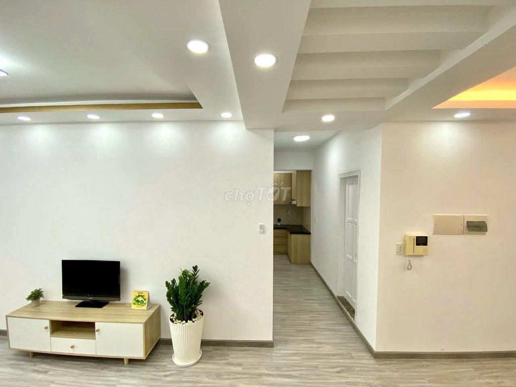 Cho thuê nhanh căn hộ Sky Garden 3 Q7 PMH, 2PN nhà đẹp, giá 12Tr/th.