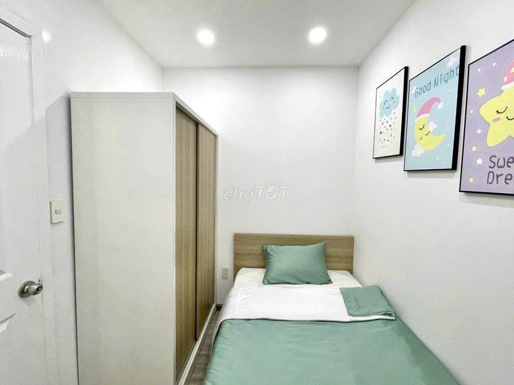 Cho thuê nhanh căn hộ Sky Garden 3 Q7 PMH, 2PN nhà đẹp, giá 12Tr/th.