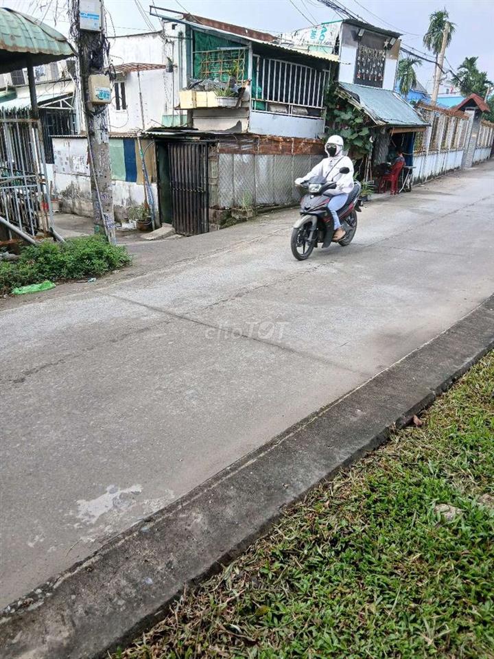 Nhà cần bán_ Thạnh Xuân 22