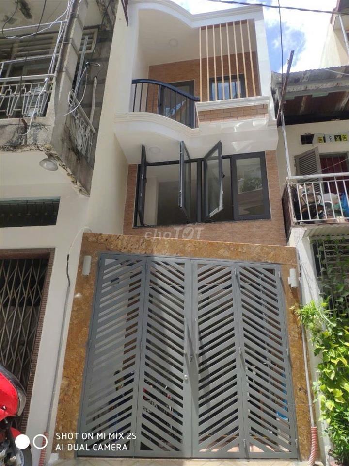 Nhà 3 tầng 4PN hẻm Lê Văn Sỹ, gần chợ Bùi Phát